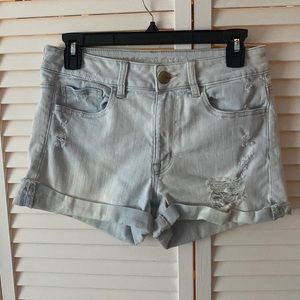 American Eagle jean shorts (light blue)
